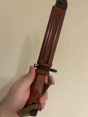 [WTS]. Izzy bakelite bayonet and Chinese type 2 black 150$ each OBO