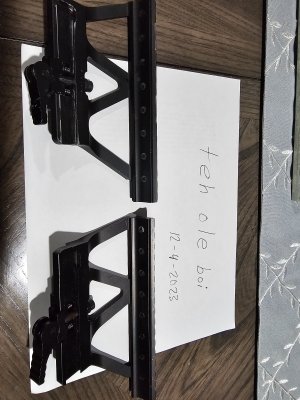 2 Midwest Rail Mounts, Hi-Lux 1-4x24 Optic