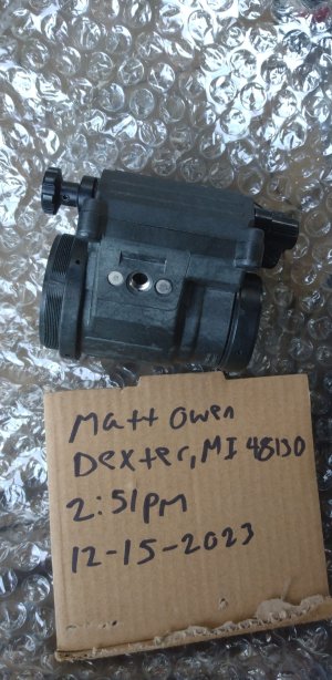 WTS: PVS14 MONOCULAR HOUSING AND BATTERY HOUSING (TESTED AND WORKS)