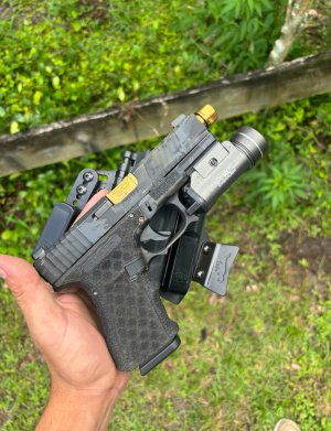 Custom Glock 19