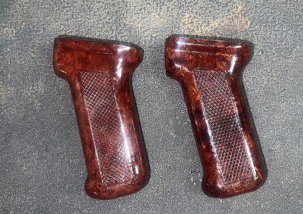 2 brown swirl grips