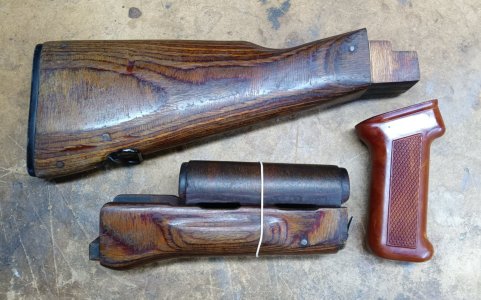 Polish & Romanian AKM parts/furniture