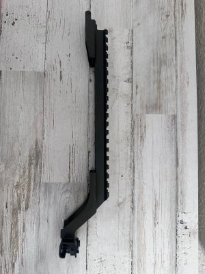 Beryl optic rail