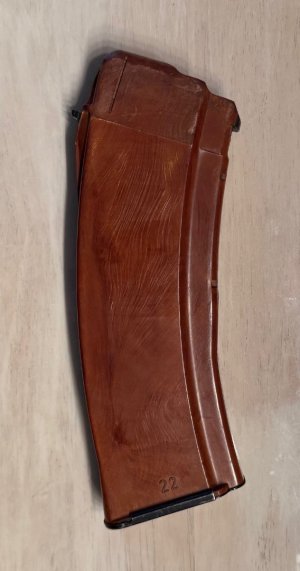 EAST GERMAN BAKELITE MAG