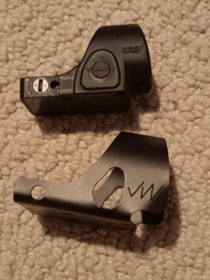 Trijicon SRO 1MOA w/ Jagerwerks BROS