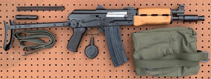 Want to Buy M92/M85 blonde wood handguards