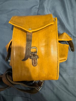 Hungarian leather 5 cell mag pouch