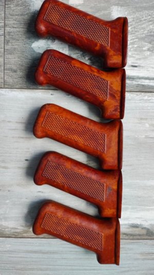 Polish PGs bakelite Fatties.  Excellent condition. Fabryka Broni Radom Armory (circle 11).