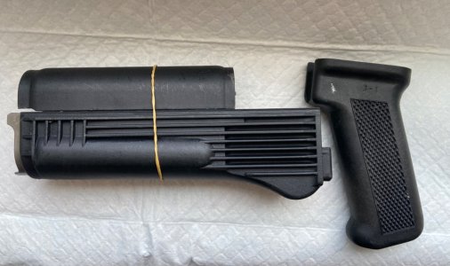 Russian AK 100 series AK 74 black polymer handguard and pistol grip set