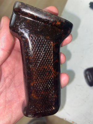 Polish & romy grips