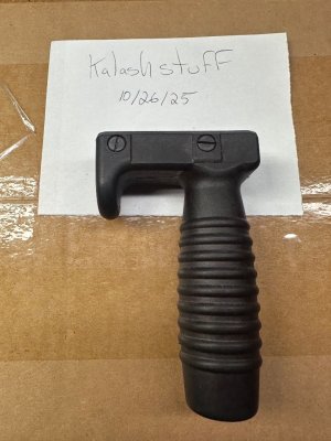 Russian molot vertical grip