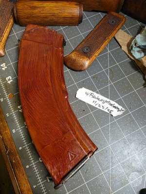 Izzy Bake w/ Steel Reinforced Lips.