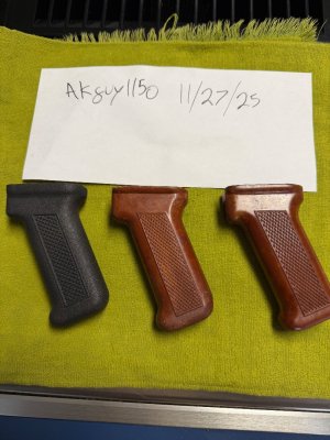 Bakelite ak grips