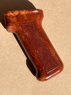 Polish fatty Ak grip