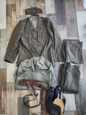 Complete Yugoslavian Uniform