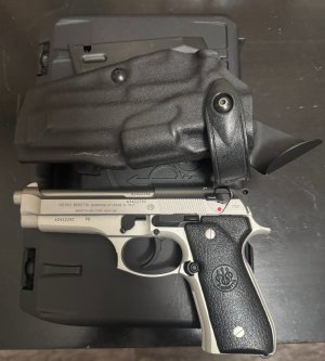 Beretta 92fs - Smith 64-6 - Glock 45