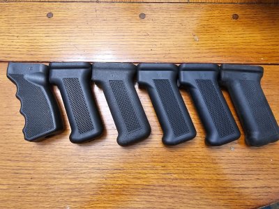 Grips/Dongs/Underfolder stocks