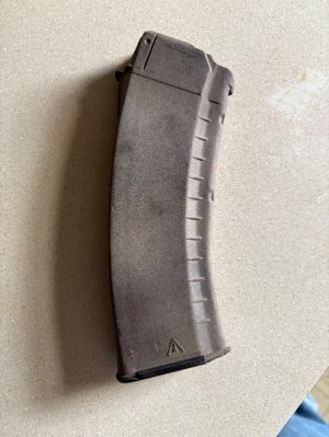 Syrian conflict magazine