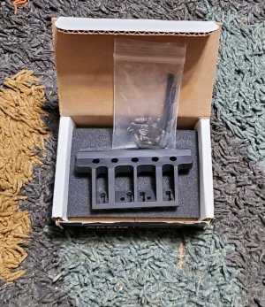 RS REGULATE AKOG UPPER MOUNT