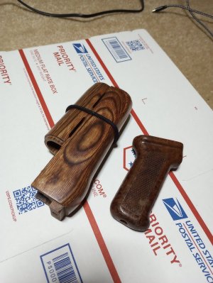 AK Laminated Handguard Set with Bakelite Grip