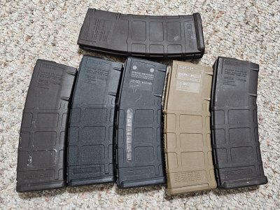 11 AR15 magazines $100 shipped