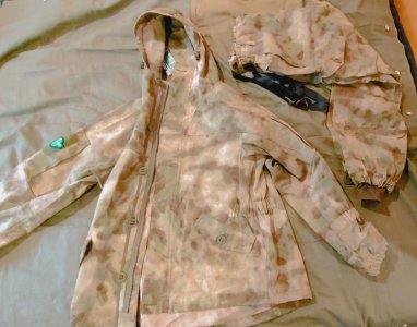 Breaking News! -- Russian Federal Military [Gear items for sale] have officially crossed the [Combloc Market] state border... We will keep you updated