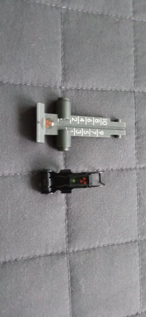 NOS Beryl night sights SET.  (active tritium inserts)  Fabryka Broni Radom Armory (circle 11)