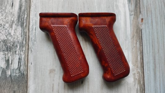 Excellent condition Polish PGs bakelite Fatties. Fabryka Broni Radom Armory (circle 11)