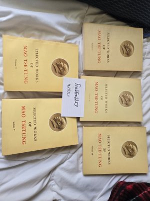 Full 5 volume set Selected Works of Mao