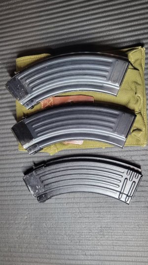 3x 7.62 mags with 1x Romy mag pouch