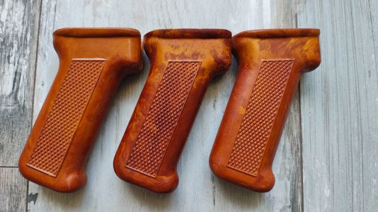 Absolutely NOS Polish PGs bakelite Fatties. Fabryka Broni Radom Armory (circle 11). Mint milsurp. Ink proof markings.