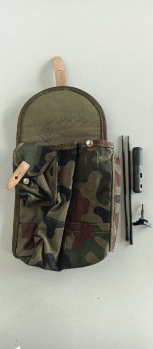 NOS Beryl firing pins, NOS Beryl wz.93 pouch, NOS Beryl cleaning kit, NOS Beryl cleaning rod, NOS Beryl Safety Left Side (Thumb) Selector