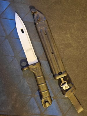 [WTS][WTT] New Bulgarian Circle 10 6Kh5 Bayonet - Matching Serial 8888