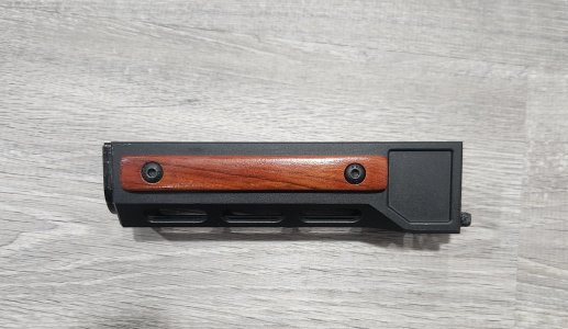 TDI AKML handguard with LevTech Mfg wood m-lok panels