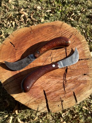 Bakelite folding knives